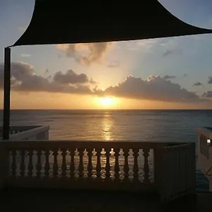 Apartment My Dream, Lagun